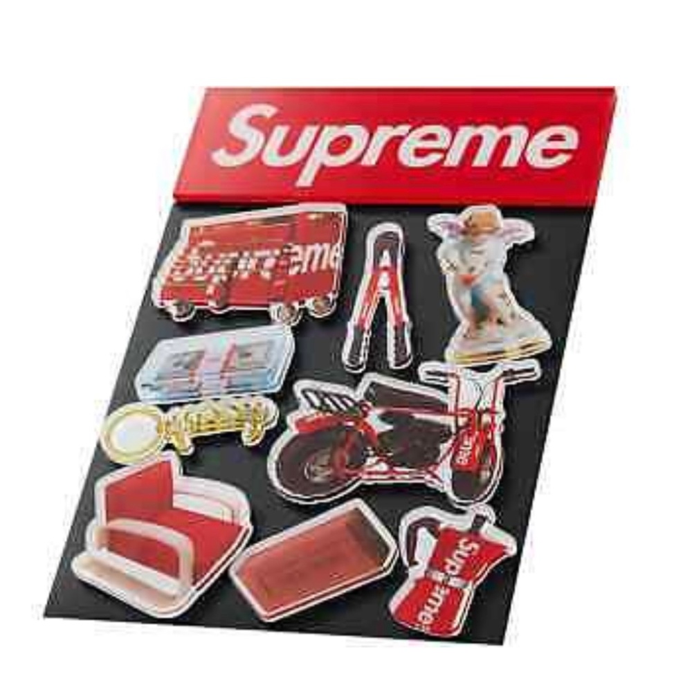 Supreme accessory magnets.